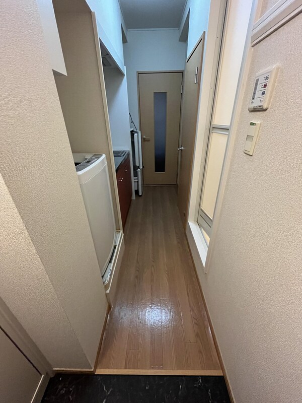 玄関(下駄箱)