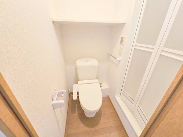 トイレ(トイレ)
