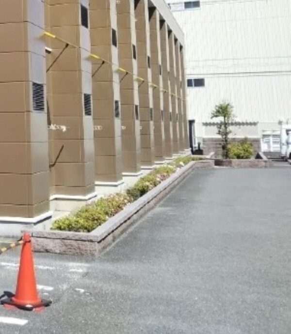 エントランス(外観)