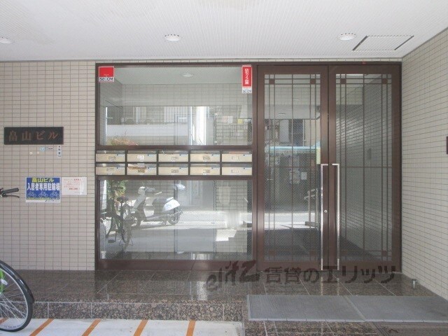 物件内観写真8　(エントランス)