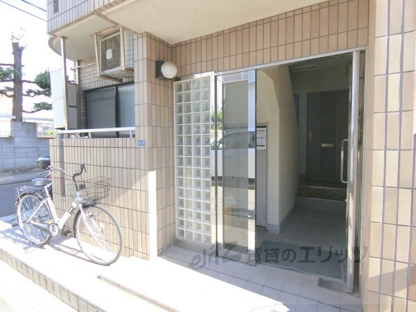 エントランス(エントランス)