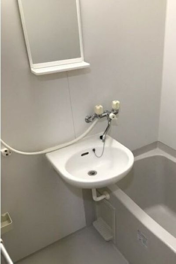 洗面(洗面)
