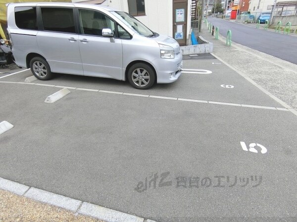 駐車場(駐車場)