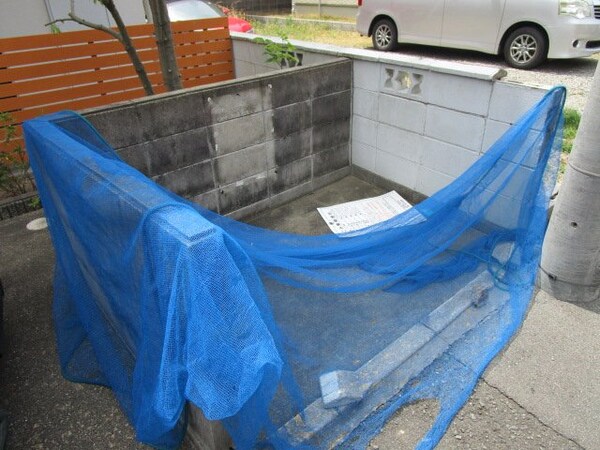 共有部分(ゴミ置き場)