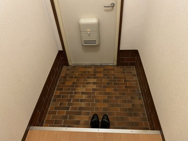 玄関(玄関)