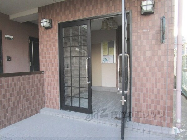 エントランス(エントランス)