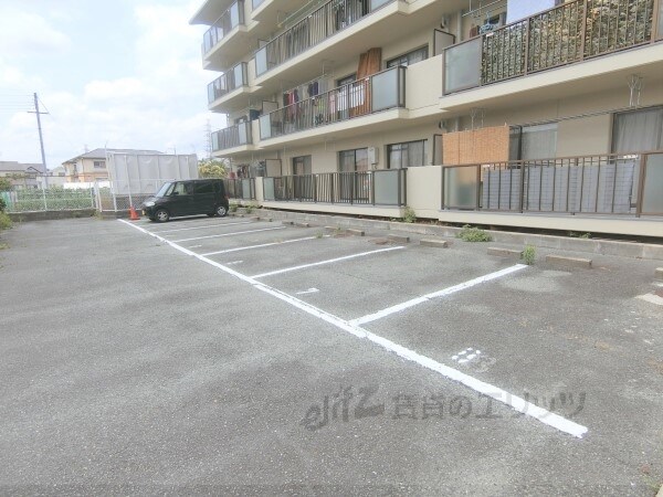 駐車場(駐車場)