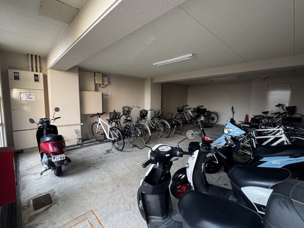 共有部分(駐車場)