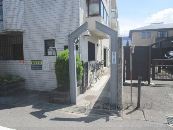 エントランス(エントランス)