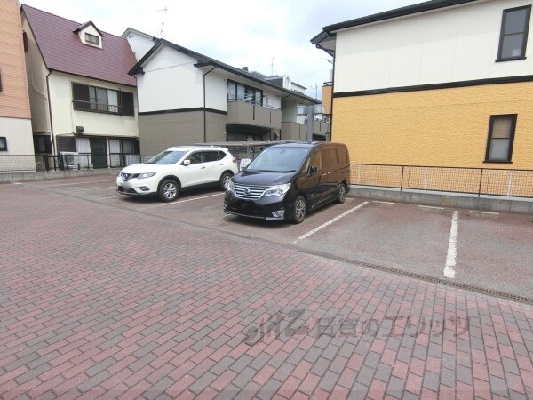 駐車場(駐車場)