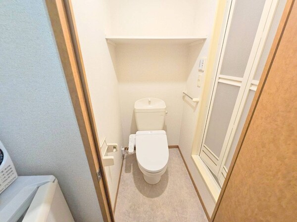 トイレ(トイレ)