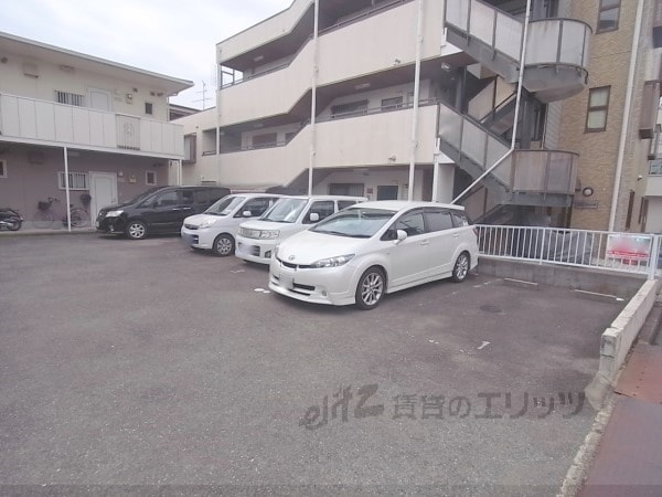 駐車場(駐車場)