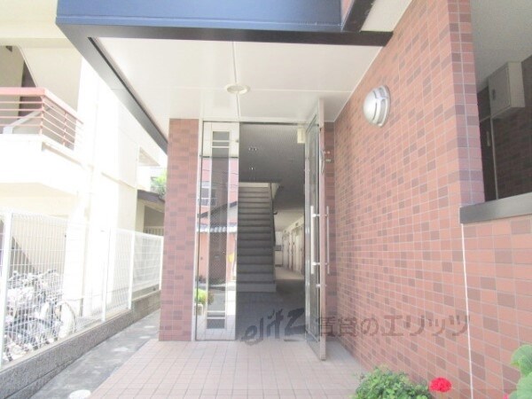 エントランス(エントランス)