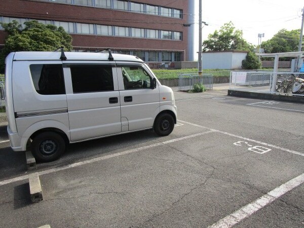 駐車場(駐車場)