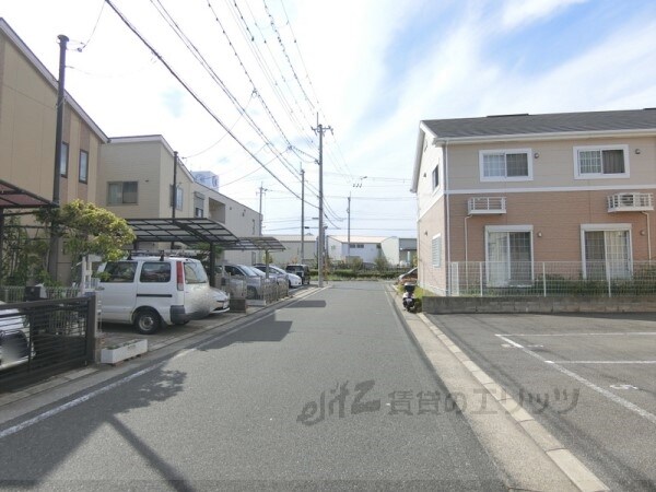 その他(前面道路)