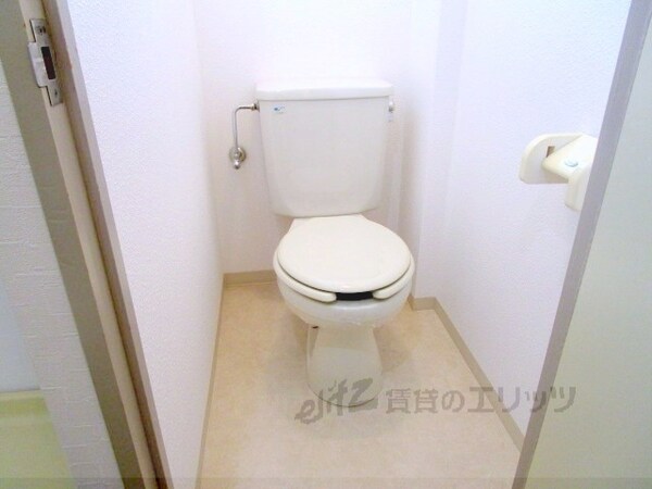 トイレ(トイレ)