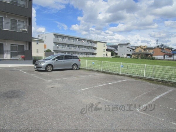駐車場(駐車場)