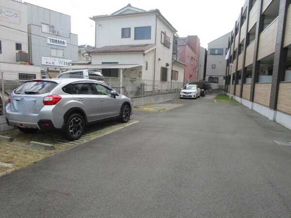 駐車場(駐車場)