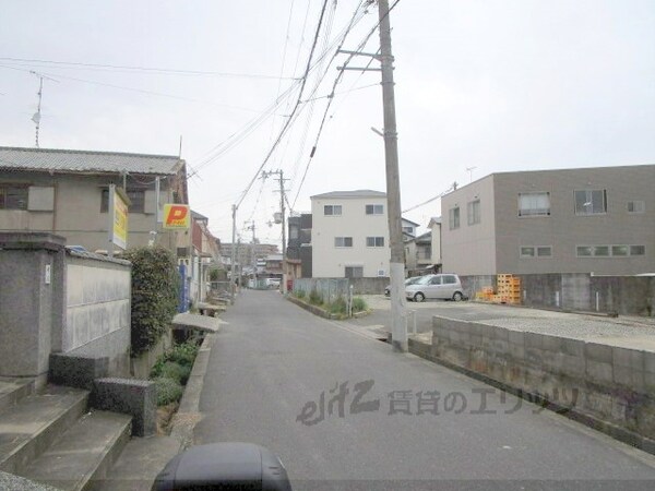 その他(前面道路)
