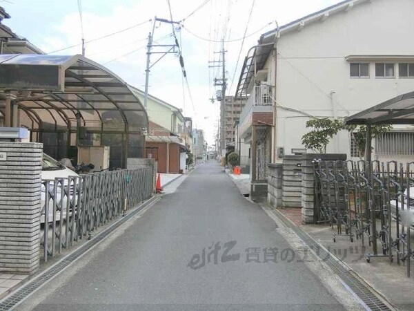 その他(前面道路)