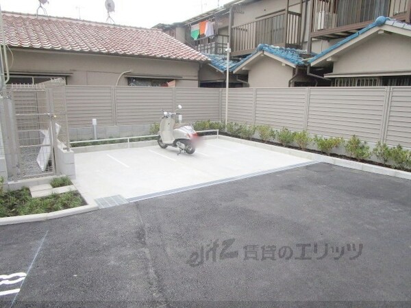 その他(駐輪場)