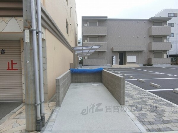 その他(ゴミ置き場)