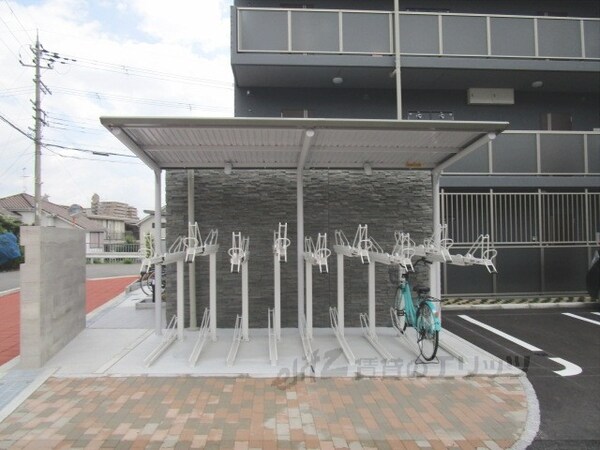 その他(駐輪場)