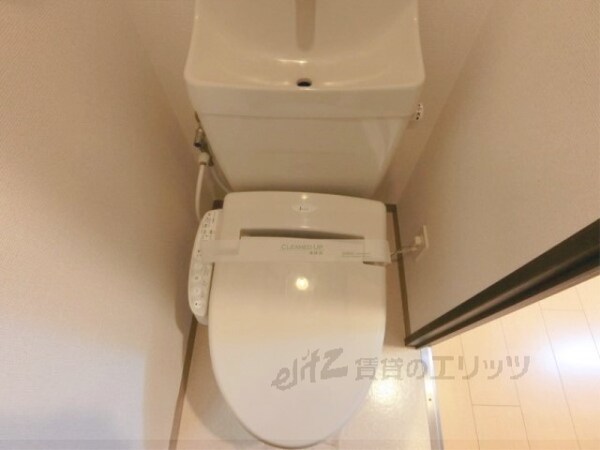 トイレ(トイレ)