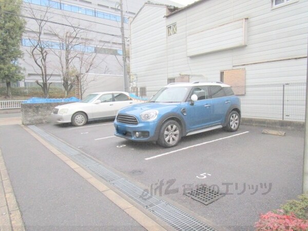 駐車場(駐車場)
