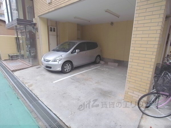駐車場(駐車場)
