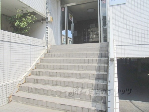 エントランス(エントランス)