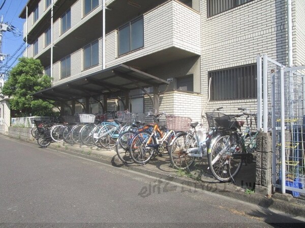その他(駐輪場)