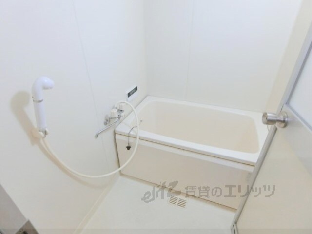 物件内観写真4　(風呂)