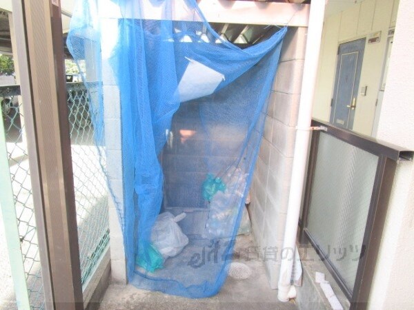 共有部分(ゴミ置き場)