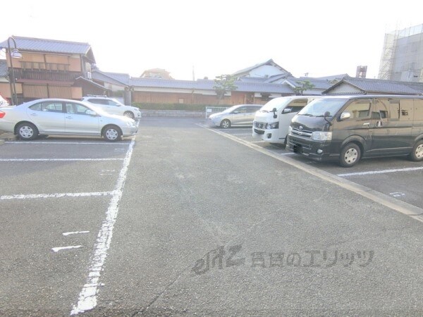 駐車場(駐車場)