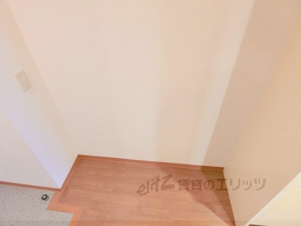 設備(冷蔵庫置場)