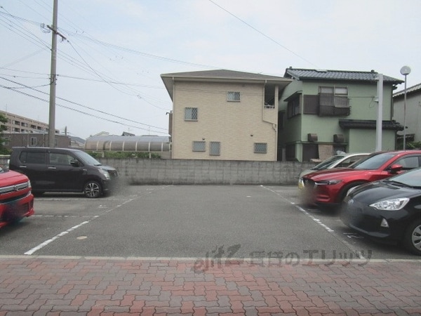 駐車場(駐車場)