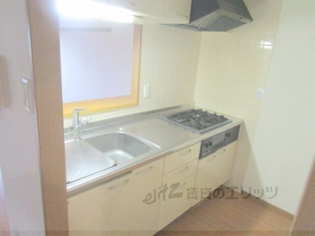 物件内観写真3　(キッチン)