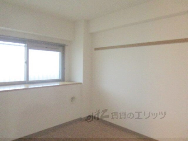 物件内観写真5　(洋室)