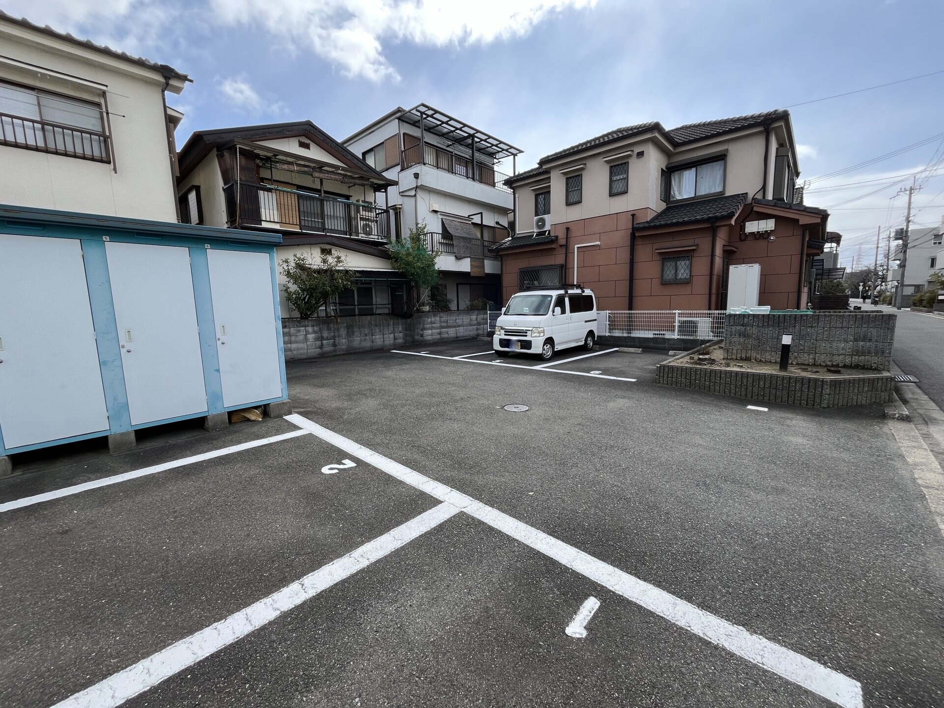 物件内観写真11　(駐車場)