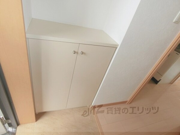 設備(下駄箱)