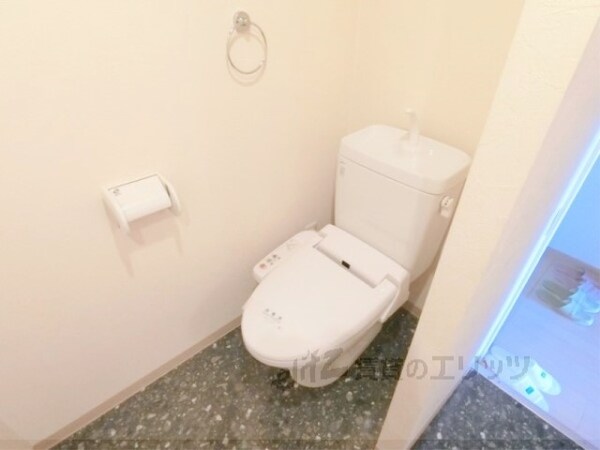 トイレ(トイレ)