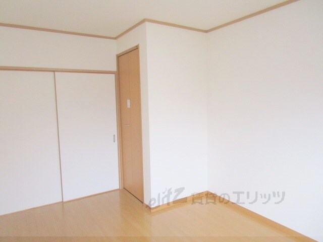 物件内観写真7　(洋室)