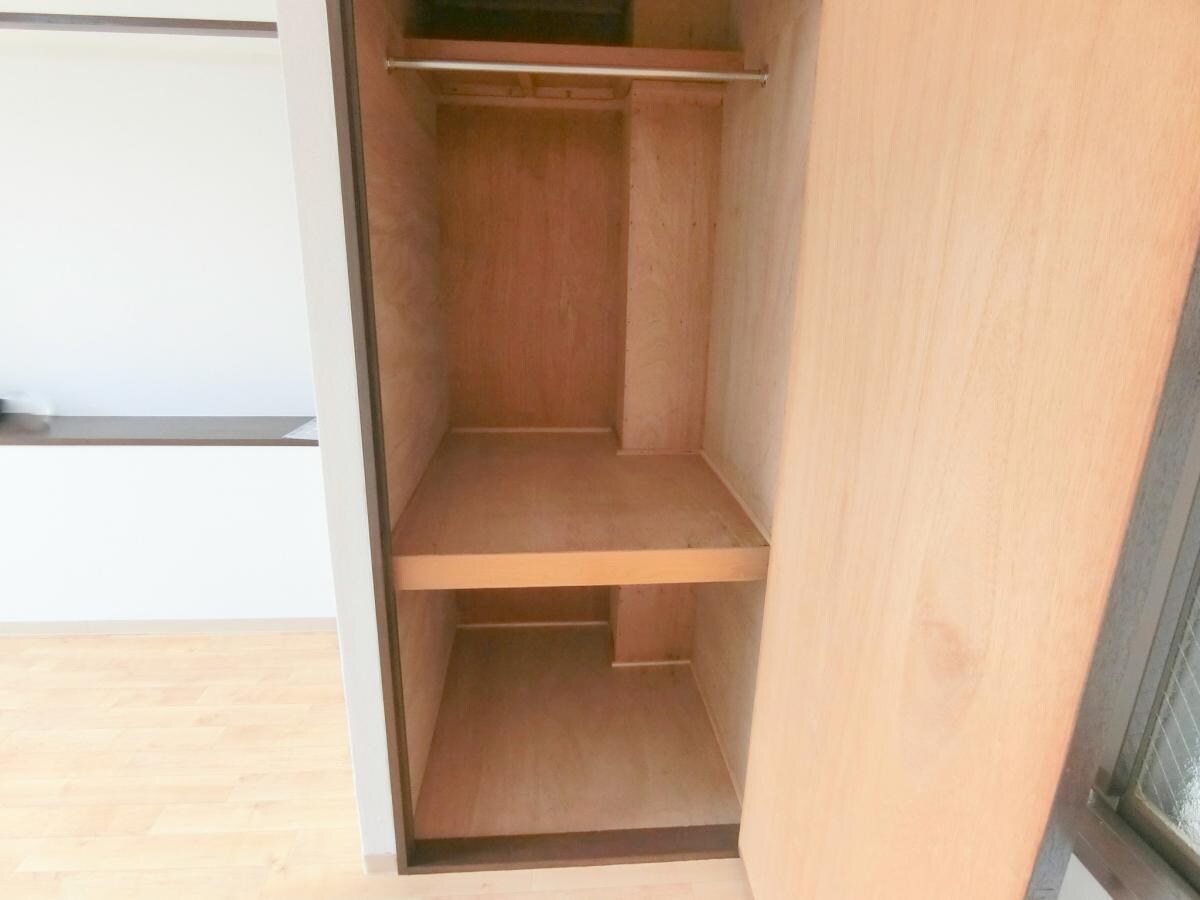 物件内観写真9　(収納)