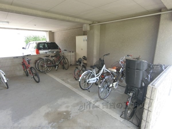 その他(駐輪場)