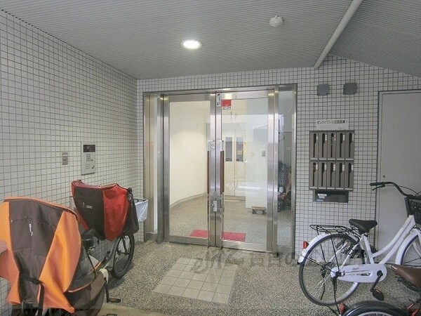 エントランス(エントランス)