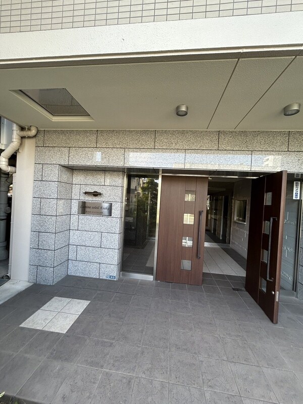 エントランス(エントランス)
