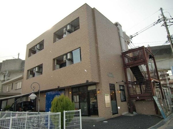 エントランス(外観)