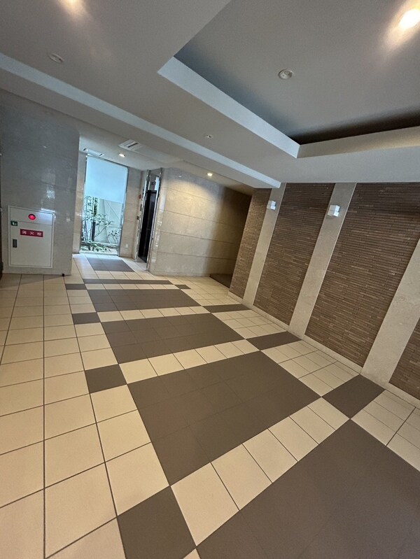 エントランス(エントランス)