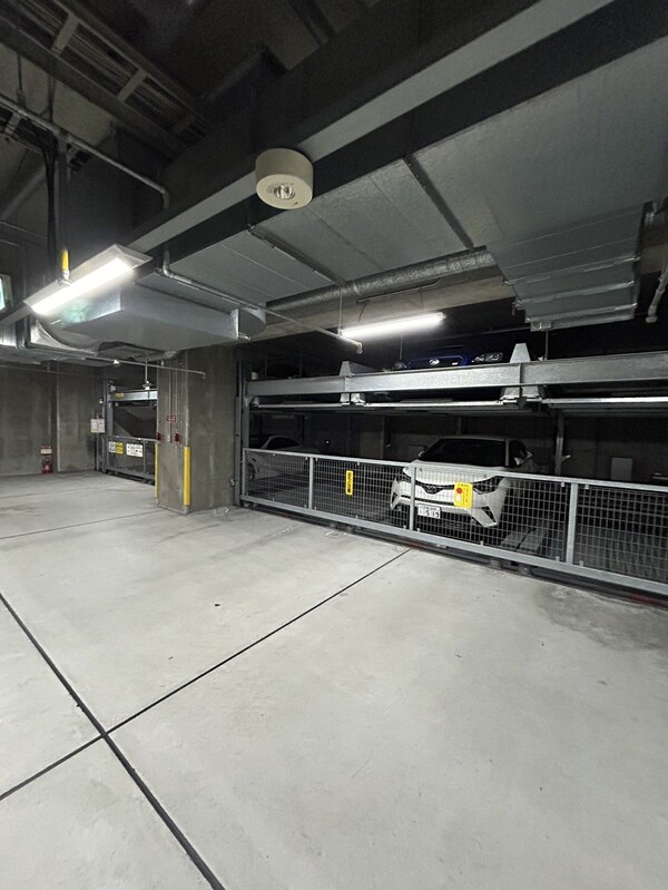 駐車場(駐車場)